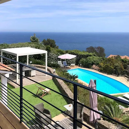 Bleu Comme Toit 3425 Les Issambres