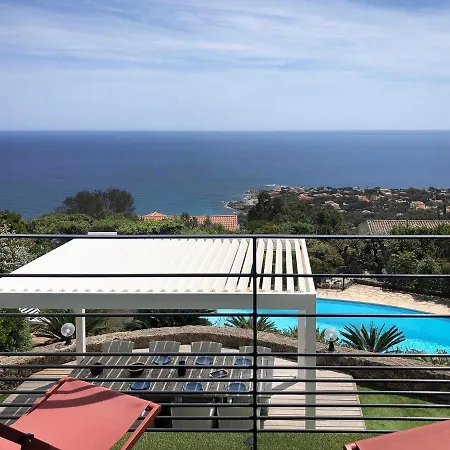 Bleu Comme Toit 3425 Les Issambres