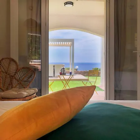 Bleu Comme Toit 3425