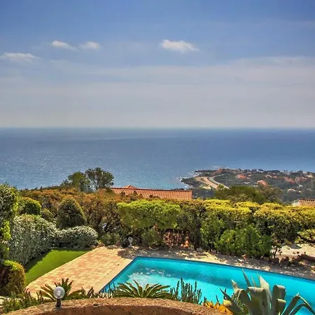 Bleu Comme Toit 3425 Les Issambres