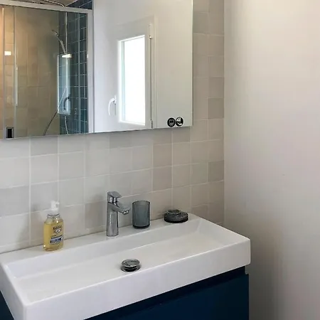 Bleu Comme Toit 3425 Villa *